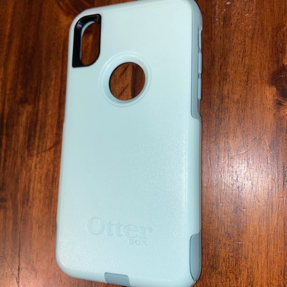OtterBox iPhone X or Xs Commuter Series Phone Case - Picture 2 of 3